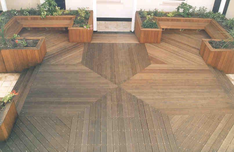 Complex Decking Pattern