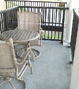 Powder-Coated Aluminum Decking